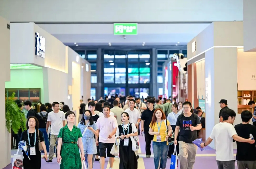 媒体观察团 | 新零售，新主场！“新零售馆”正在改写行业规则！